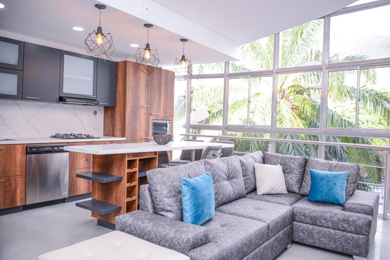 Apartamento Lleras Ac Hot Tub Medellin Luaran gambar