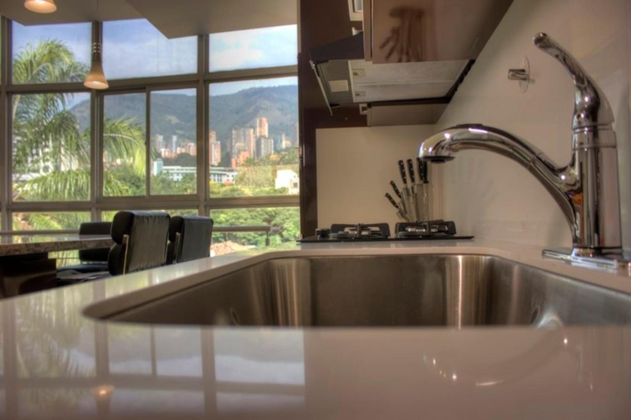 Apartamento Lleras Ac Hot Tub Medellin Luaran gambar